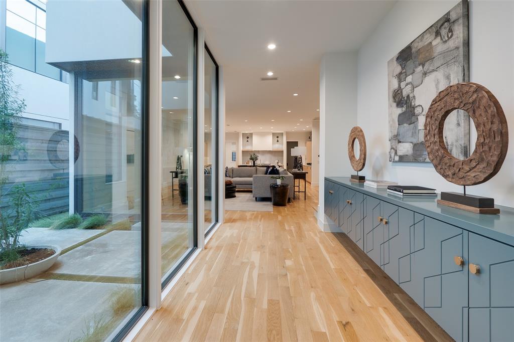 3617 Springbrook Street Dallas, TX 75205 - Photo 5 of 37