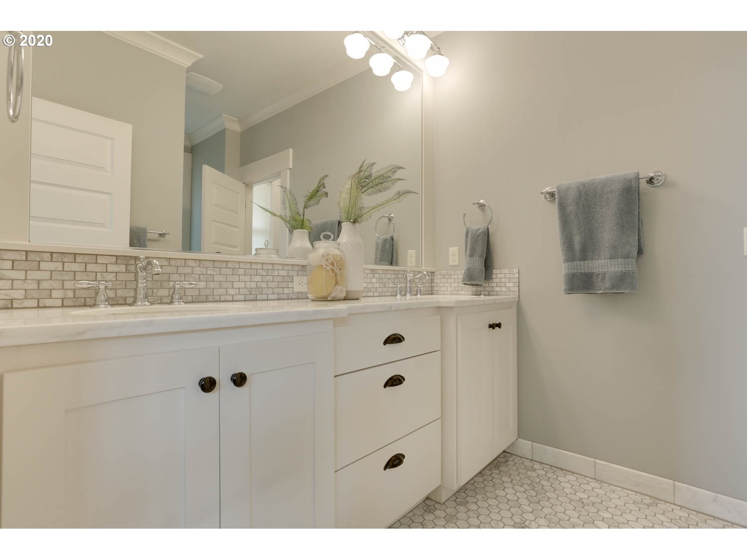 131 Northeast Cook Street Portland, OR 97212 - Photo 15 of 26 Gallery Image 15