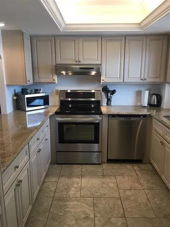 $2,900 | Undisclosed Address, Sarasota, FL 34236