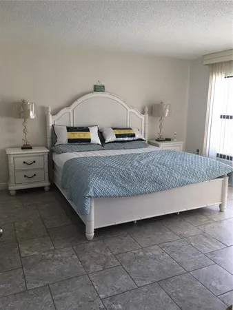 $2,900 | Undisclosed Address, Sarasota, FL 34236