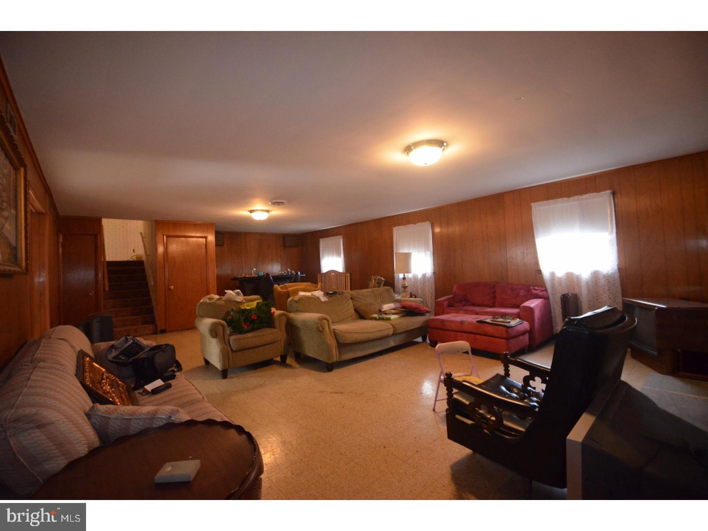 4265 Morris Road Hatboro, PA 19040 - Photo 6 of 15 Family Room