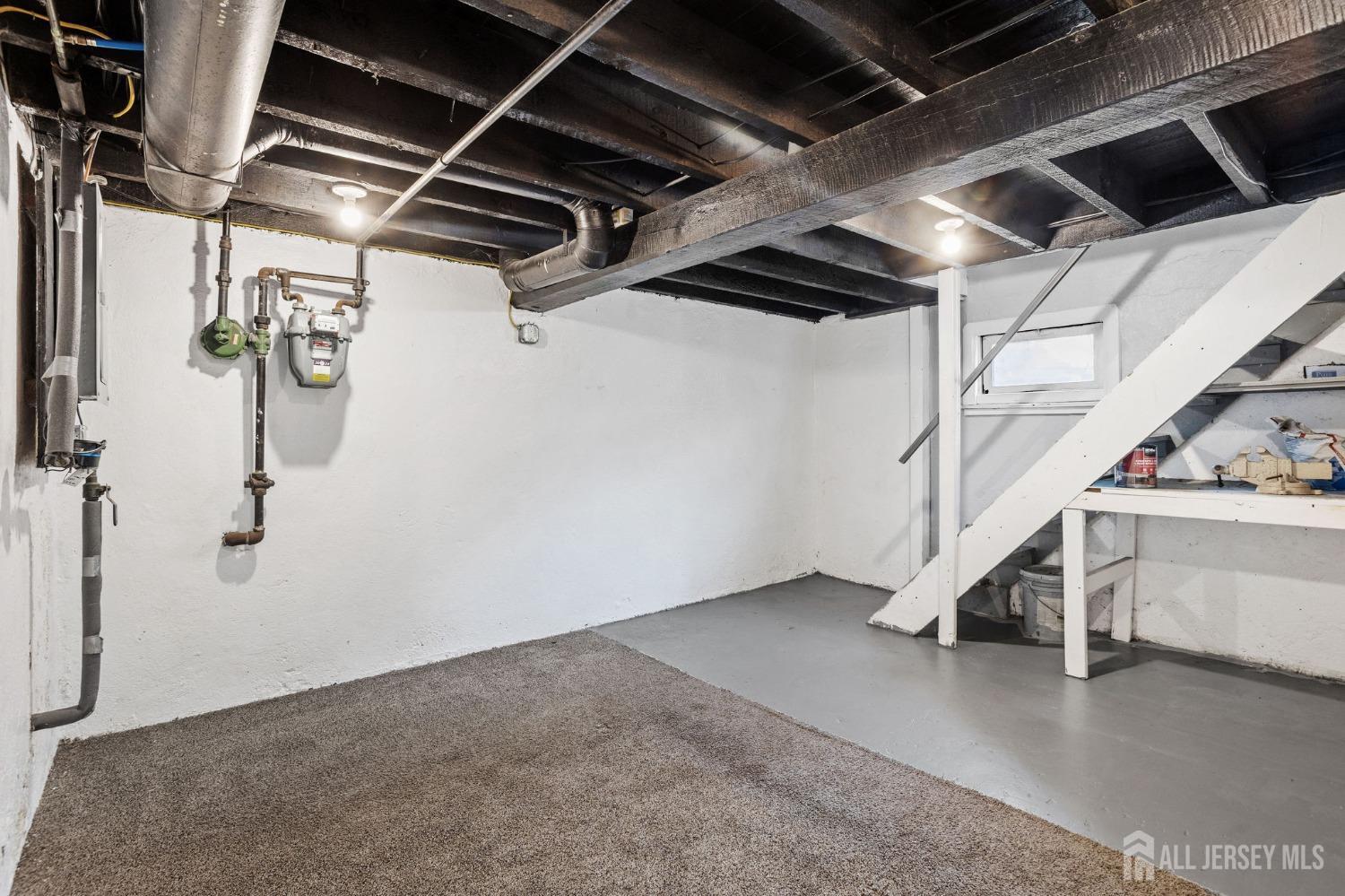 47 Harrison Avenue Edison, NJ 08837 - Photo 24 of 33