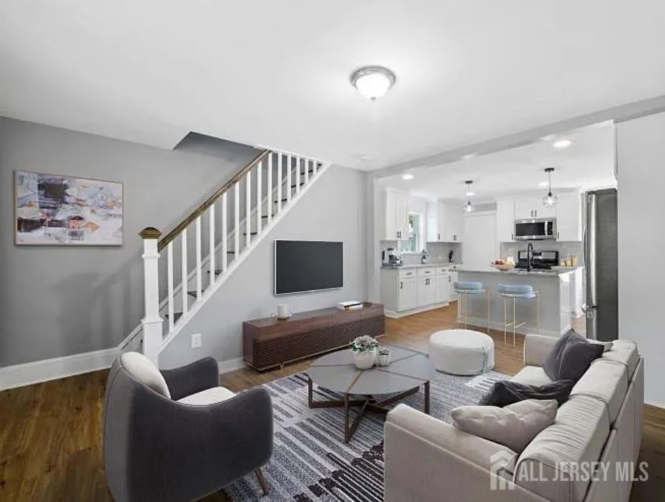 47 Harrison Avenue Edison, NJ 08837 - Photo 8 of 33