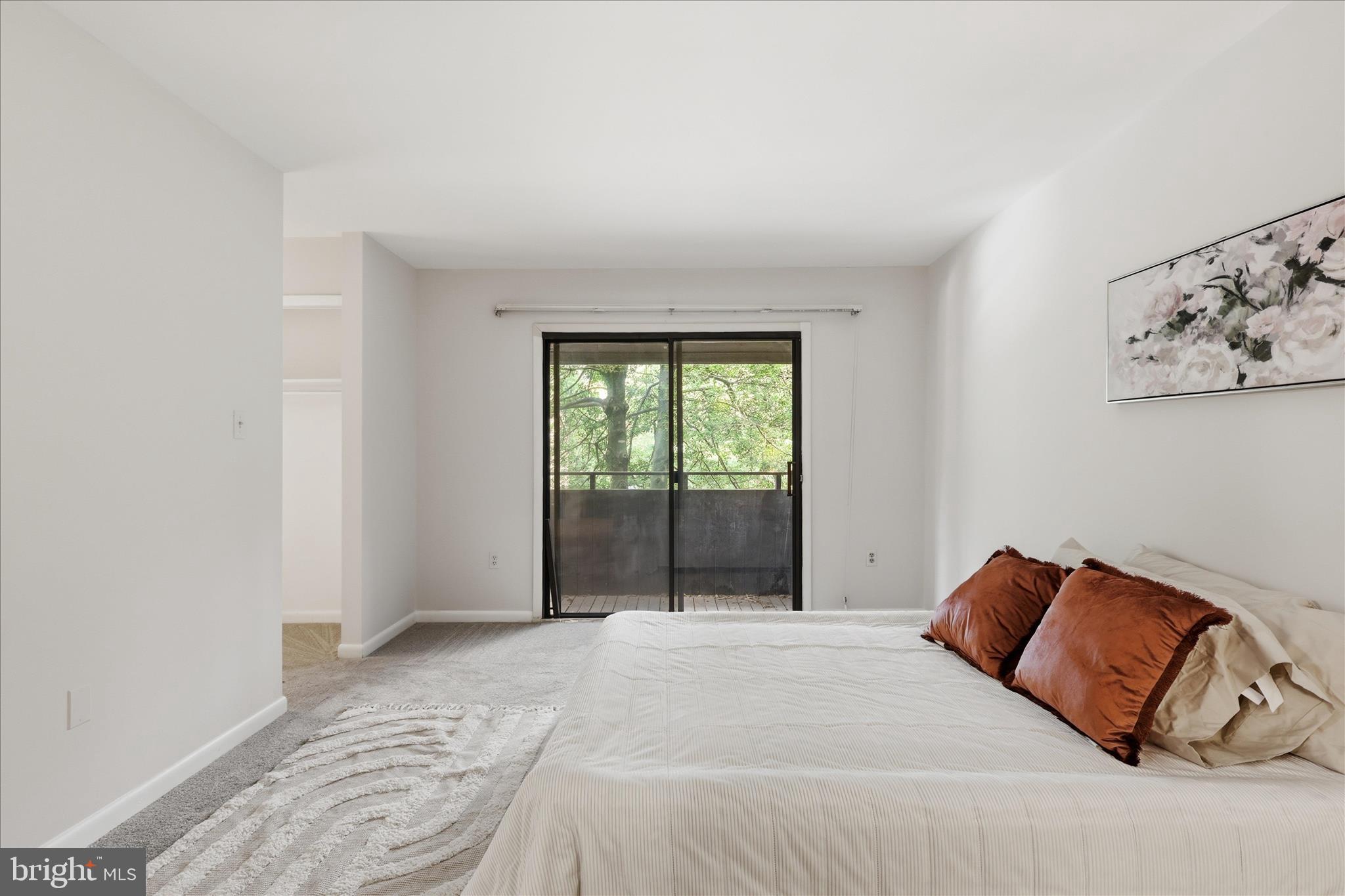 2043 Wethersfield Court Reston, VA 20191 - Photo 20 of 41