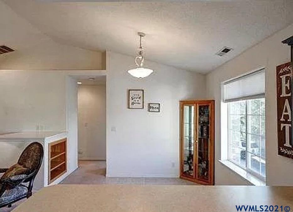 1235 Stonefield Court Stayton, OR 97383 - Photo 5 of 18 Gallery Image 5