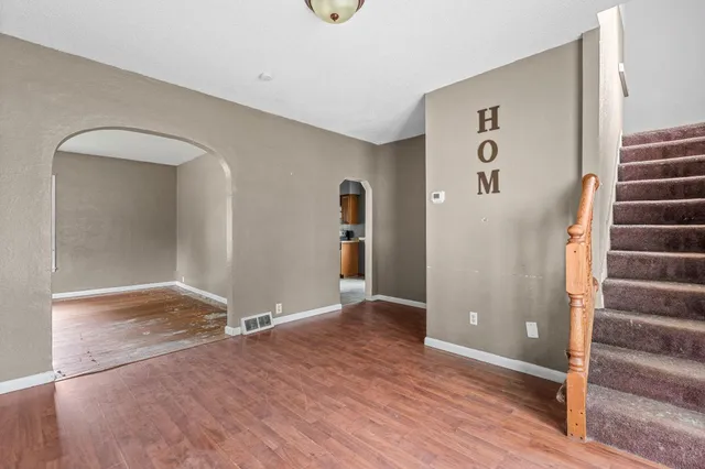 $134,900 | 1302 8th Avenue Northwest, Austin, MN 55912