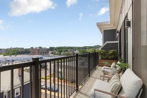 $1,575,000 | 50 Hichborn Street, Unit 506, Boston, MA 02135