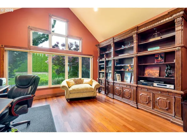 $1,890,000 | 1408 Northeast Ogden Road, Troutdale, OR 97060
