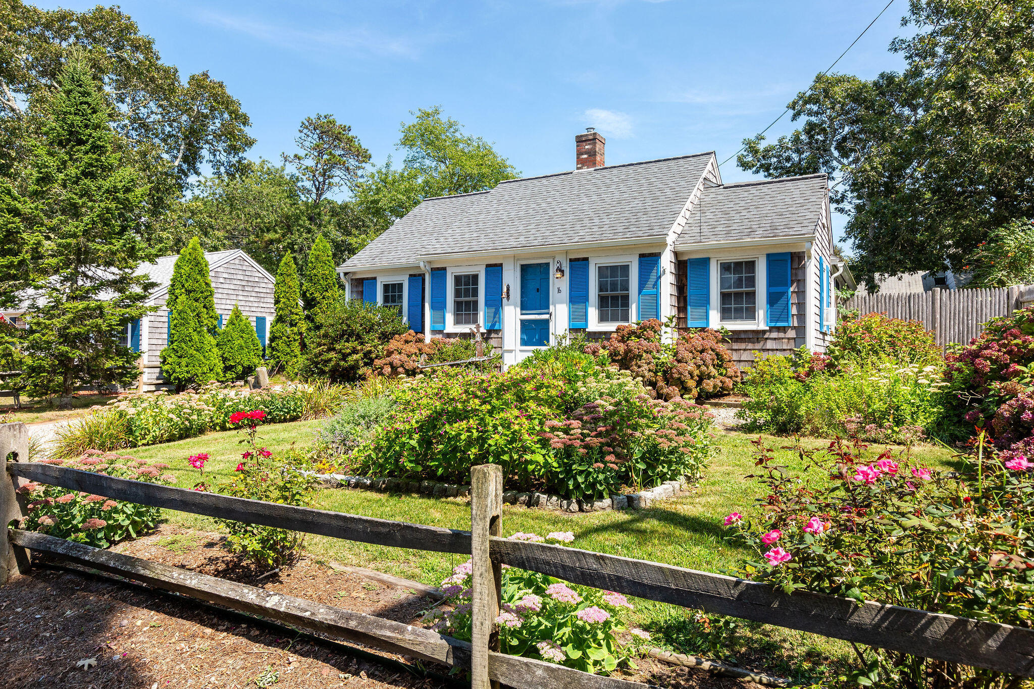16 Ferncliff Road Dennis Port, MA 02639 - Photo 3 of 33 IMG_4768