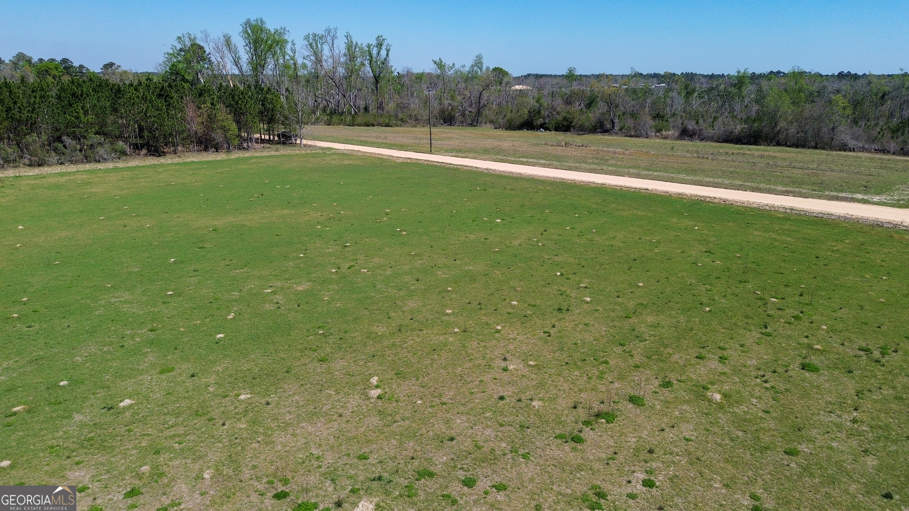 112 Seahorse Road Alma, GA 31510 - Photo 12 of 18