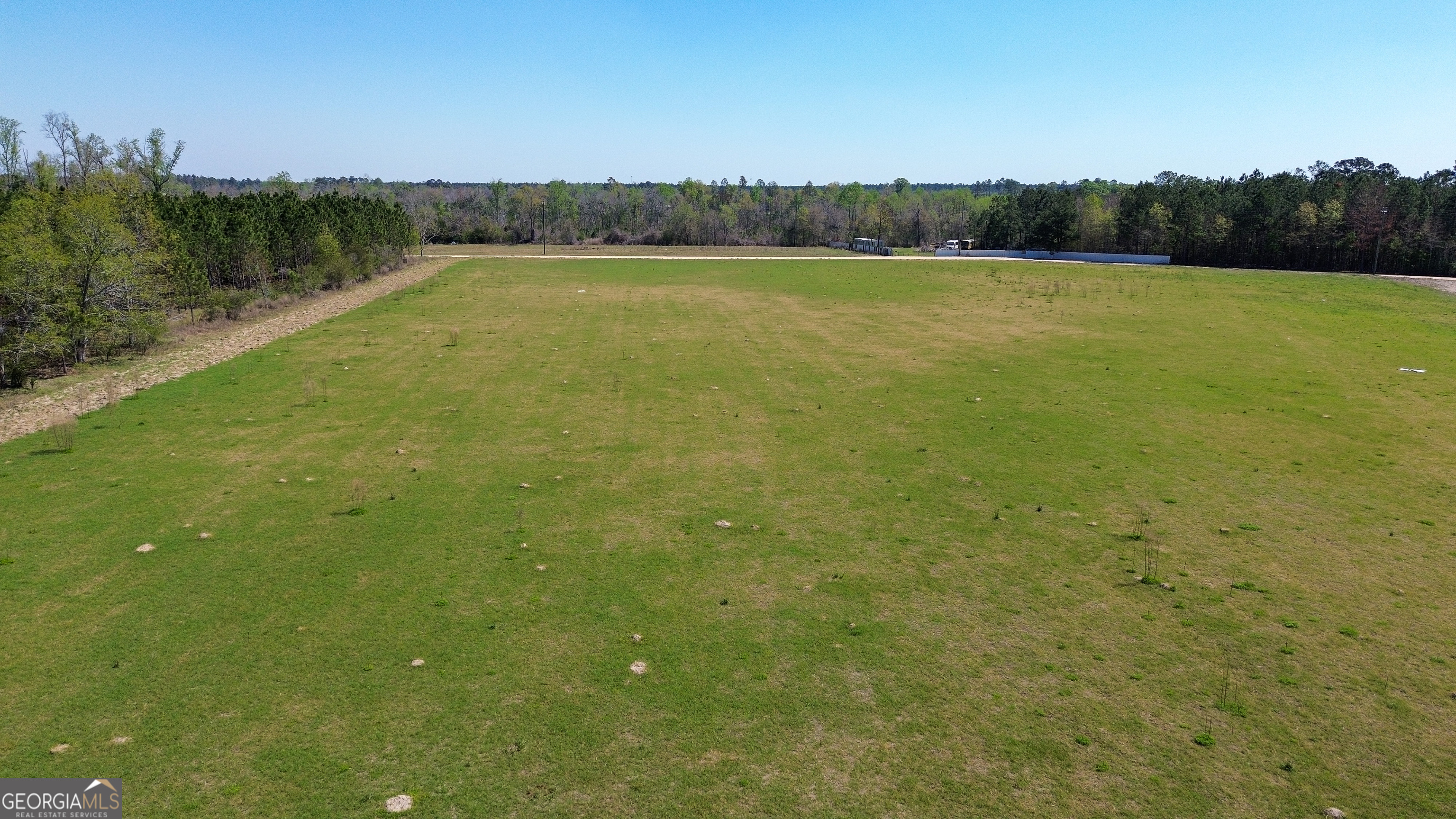 112 Seahorse Road Alma, GA 31510 - Photo 9 of 18