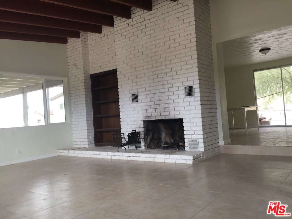 73257 Sullivan Road Twentynine Palms, CA 92277 - Photo 1 of 37