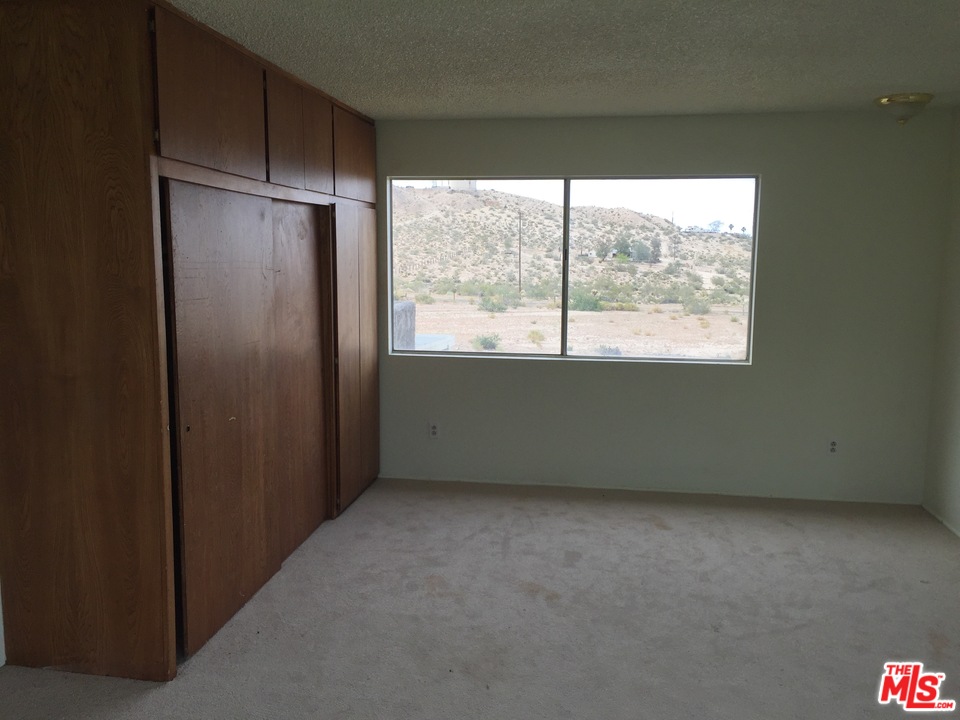 73257 Sullivan Road Twentynine Palms, CA 92277 - Photo 19 of 37