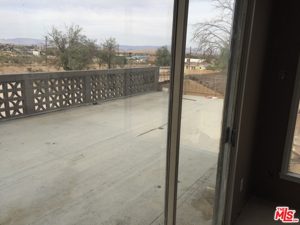 73257 Sullivan Road Twentynine Palms, CA 92277 - Photo 22 of 37