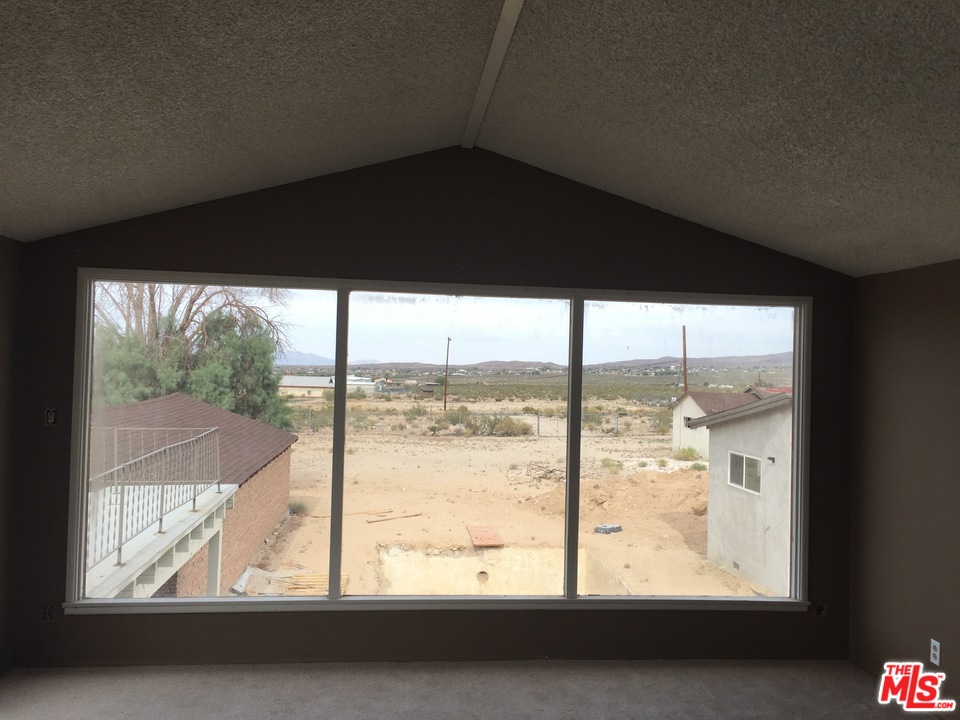 73257 Sullivan Road Twentynine Palms, CA 92277 - Photo 23 of 37
