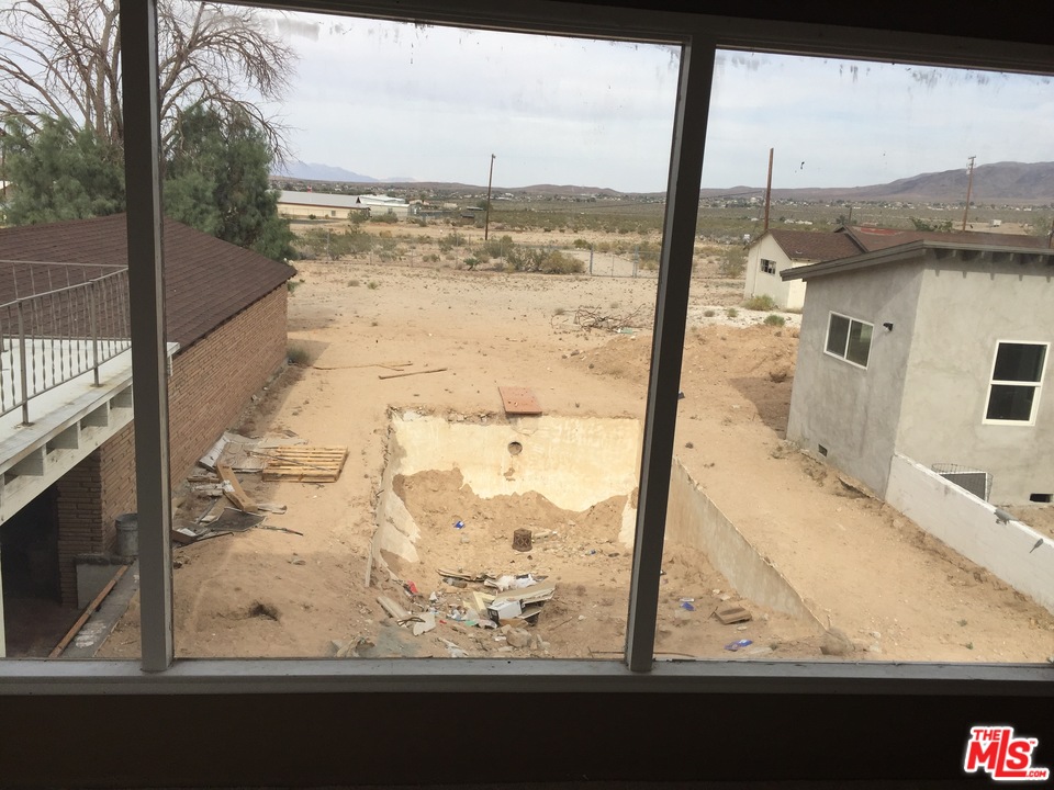 73257 Sullivan Road Twentynine Palms, CA 92277 - Photo 24 of 37