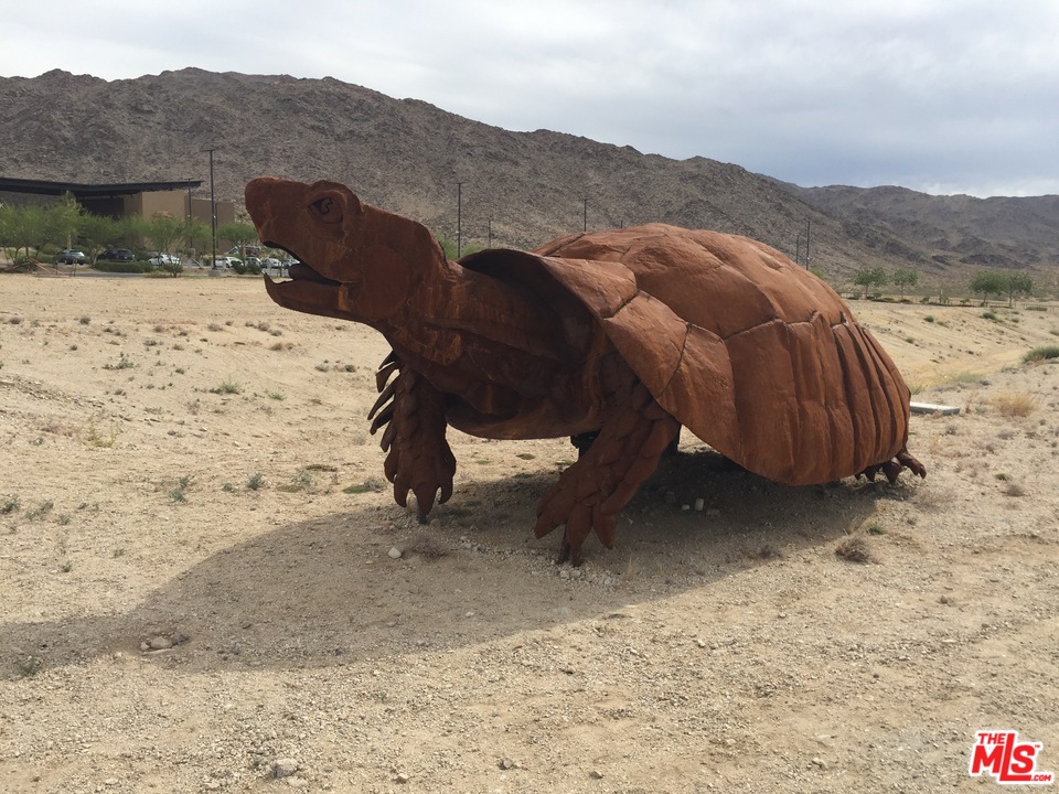 73257 Sullivan Road Twentynine Palms, CA 92277 - Photo 6 of 37