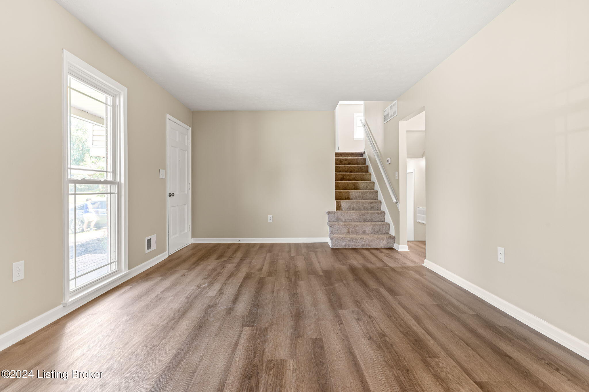 3607 Locklee Road Louisville, KY 40214 - Photo 10 of 40 3607 Locklee Rd (3 of 41)