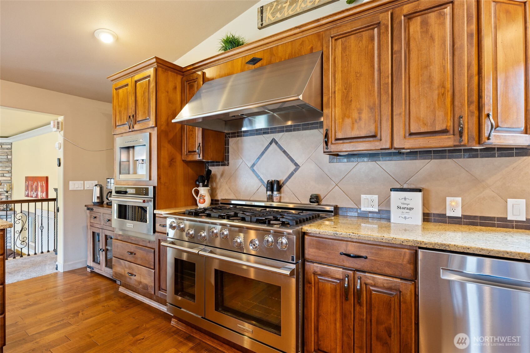 2049 Sleepy Hollow Road Wenatchee, WA 98801 - Photo 15 of 38