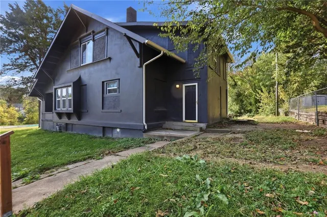 $220,000 | 1894 Glendale Avenue, Kansas City, KS 66104
