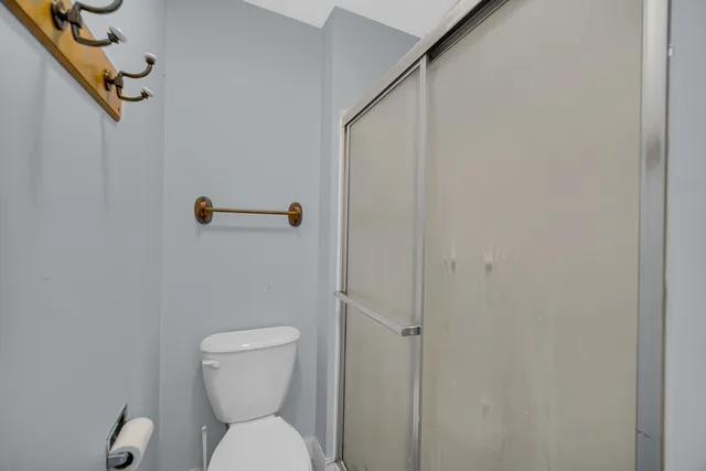 a bathroom with a toilet