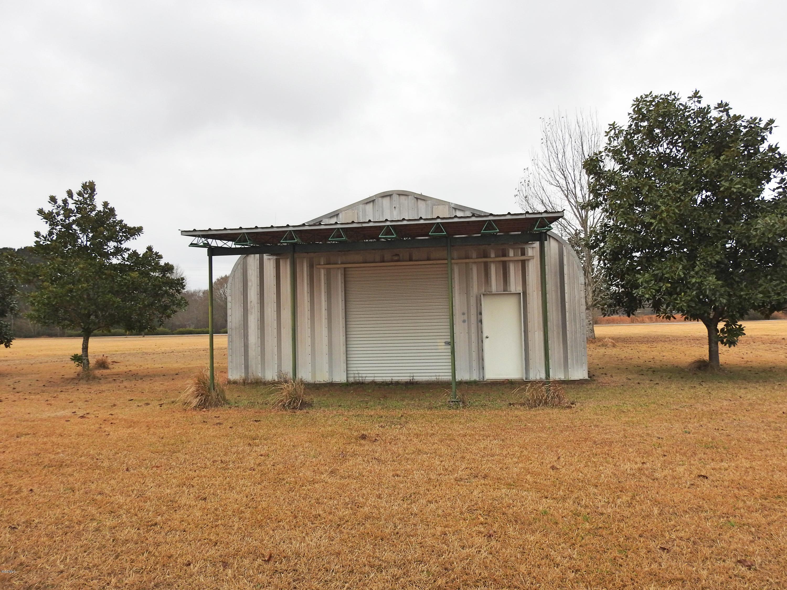 1208 Weeks Road Lucedale, MS 39452 - Photo 13 of 22 DSCN8463_Fotor