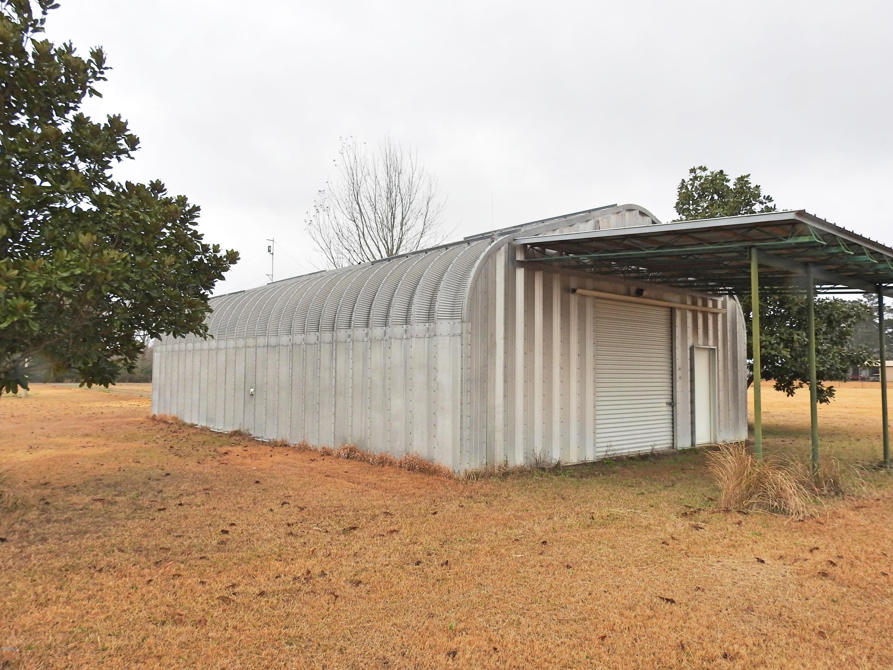 1208 Weeks Road Lucedale, MS 39452 - Photo 14 of 22 DSCN8465_Fotor