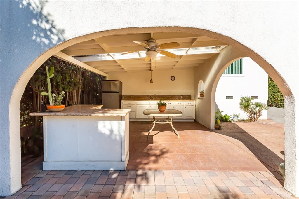 610 Del Monte Street Pasadena, CA 91103 - Photo 37 of 49 a view of a swimming pool with a patio