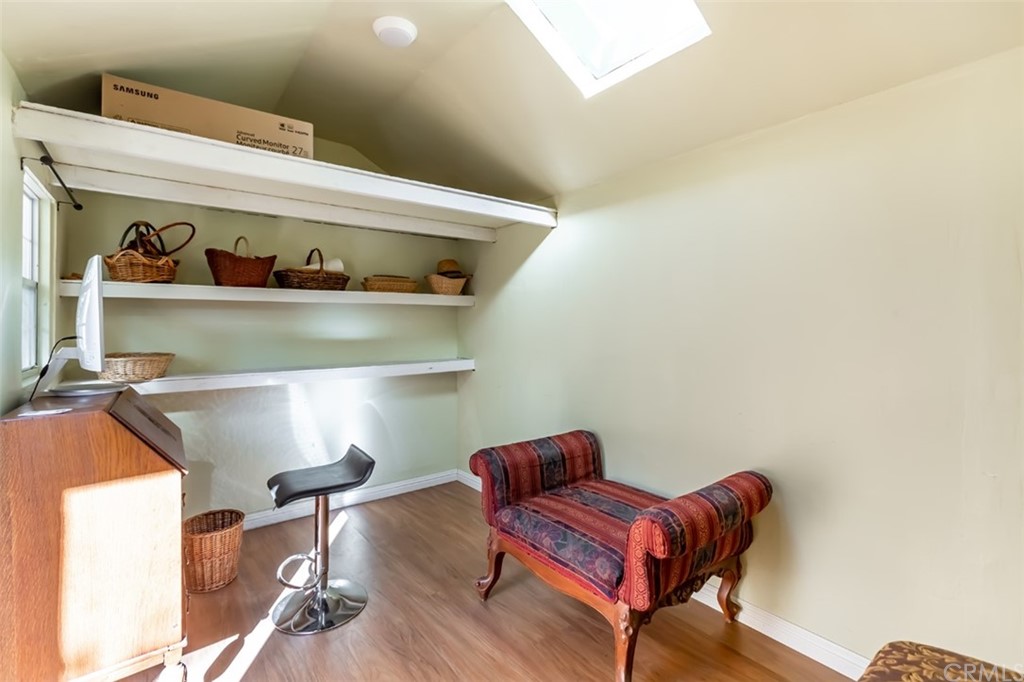 610 Del Monte Street Pasadena, CA 91103 - Photo 41 of 49 a living room with a couch and a stove