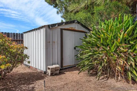 $749,000 | 5220 Mandarin Drive, Oceanside, CA 92056
