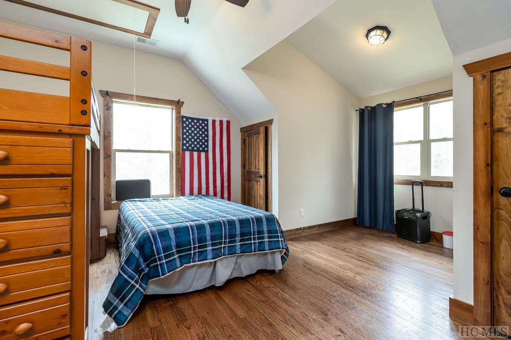 152 Chimney Pond Road Cullowhee, NC 28723 - Photo 13 of 26 Gallery Image 13