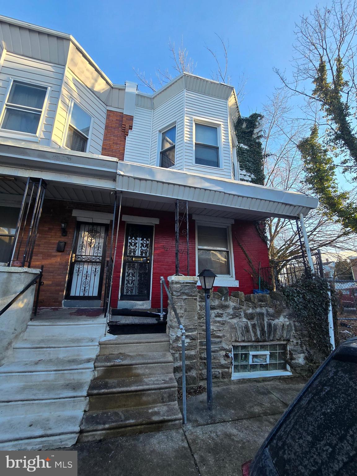 542 Herman Street Philadelphia, PA 19144 - Photo 1 of 29 Front