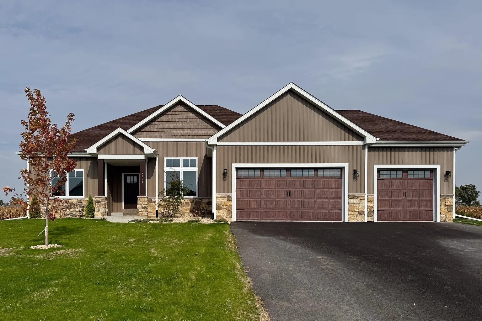 2828 3 Forks Road Belvidere, IL 61008 - Photo 1 of 44