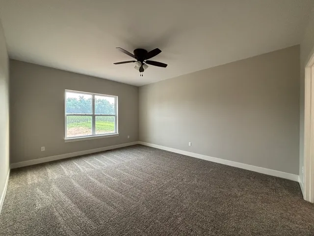 $3,495 | 2828 3 Forks Road, Belvidere, IL 61008