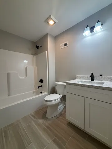 $3,495 | 2828 3 Forks Road, Belvidere, IL 61008