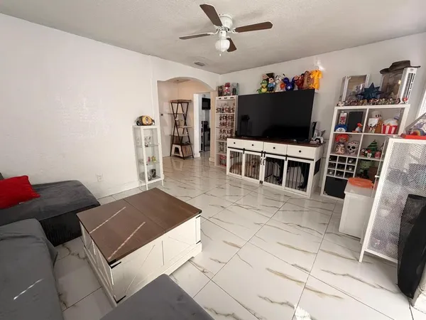 $1,925 | 1039 25th Street, Unit A, Orlando, FL 32805
