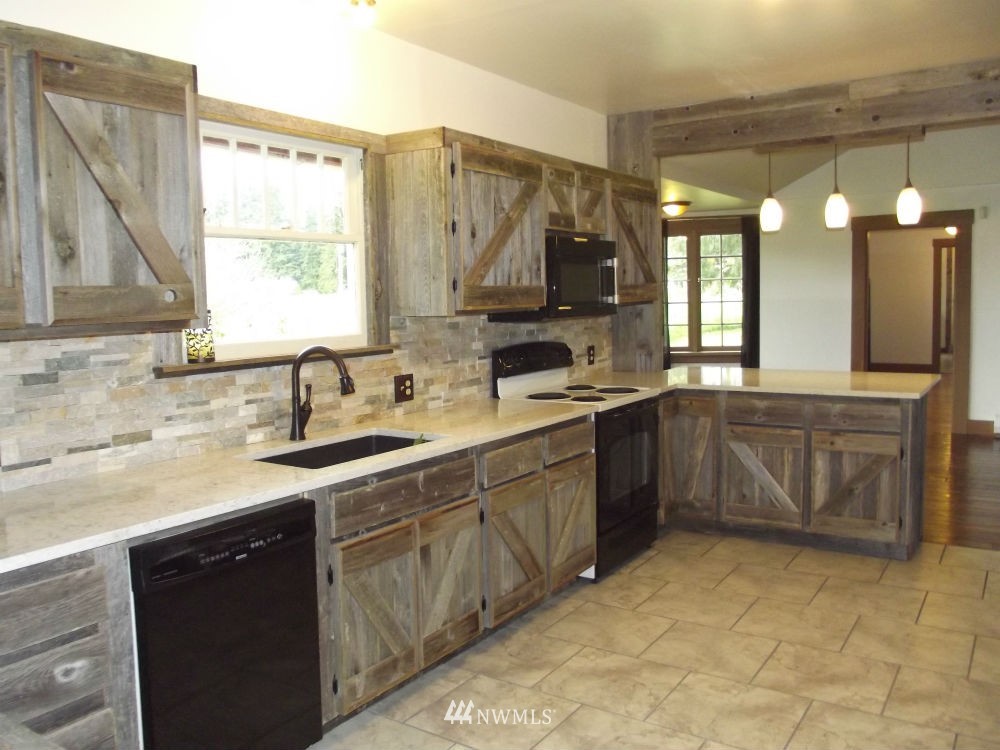 3910 Silvana Terrace Road Stanwood, WA 98292 - Photo 8 of 25 Gallery Image 8