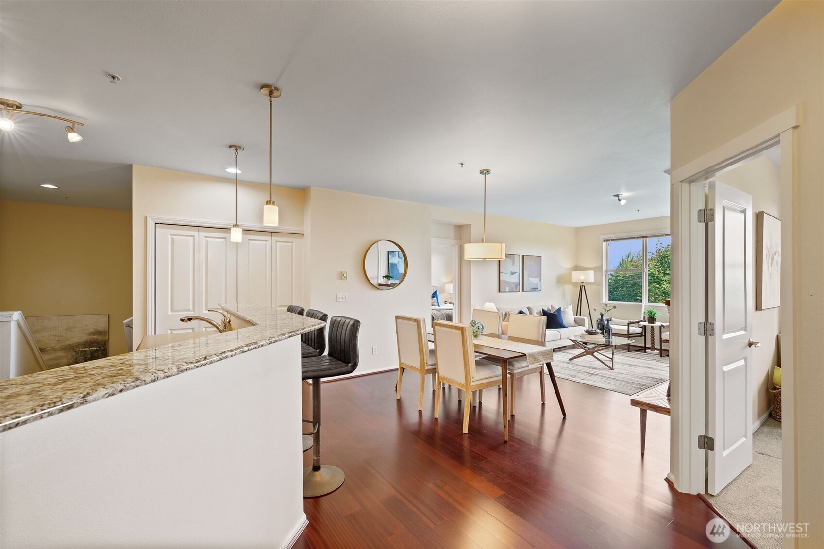 2960 Southwest Raymond Street, Unit 204 Seattle, WA 98126 - Photo 3 of 31