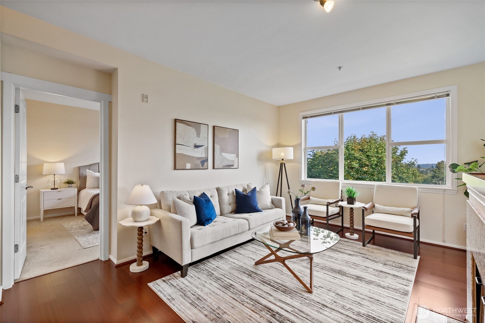 2960 Southwest Raymond Street, Unit 204 Seattle, WA 98126 - Photo 9 of 31