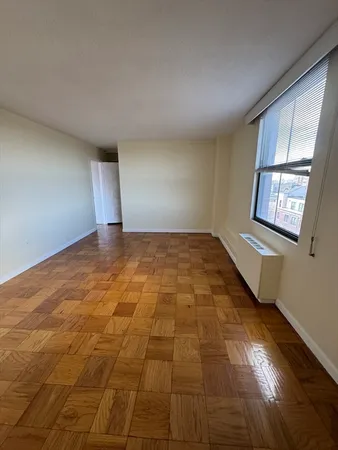 $675,000 | 50 Longwood Avenue, Unit 712, Brookline, MA 02446