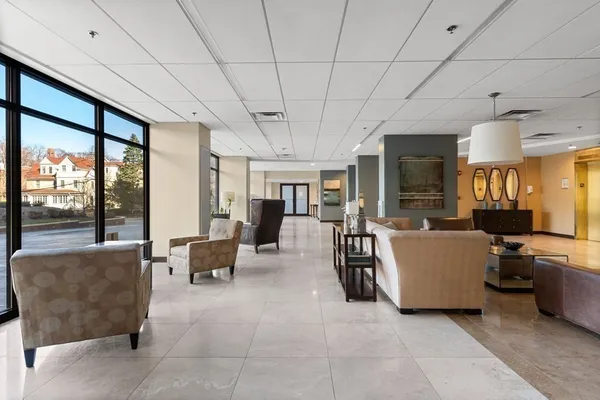 $675,000 | 50 Longwood Avenue, Unit 712, Brookline, MA 02446