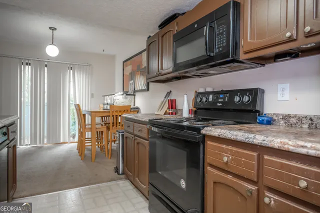 $1,400 | 187 Woodstone Drive, Athens, GA 30605