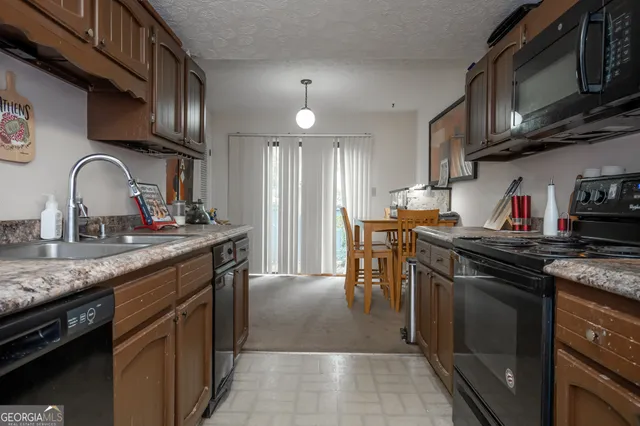 $1,400 | 187 Woodstone Drive, Athens, GA 30605