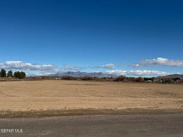 $844,900 | 190 Whispering Dove Road, Anthony, NM 88021