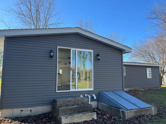 $184,900 | 1351 4483rd Road, Earlville, IL 60518