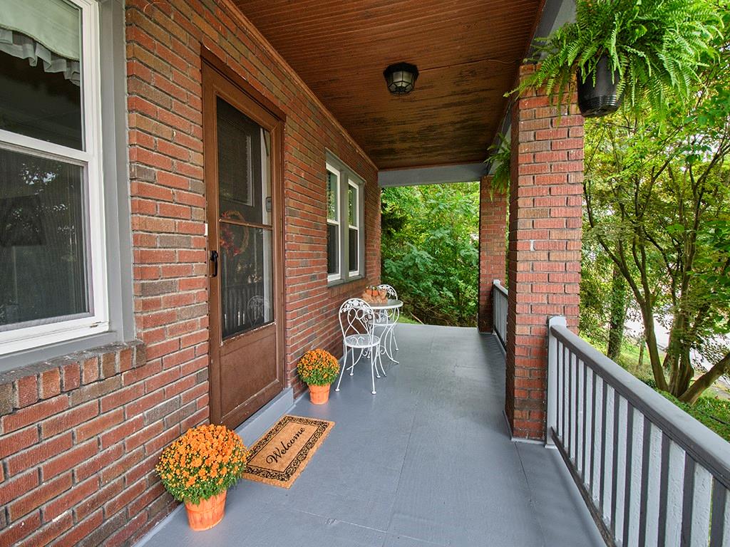 5230 Verona Road Verona, PA 15147 - Photo 5 of 25 Gallery Image 5