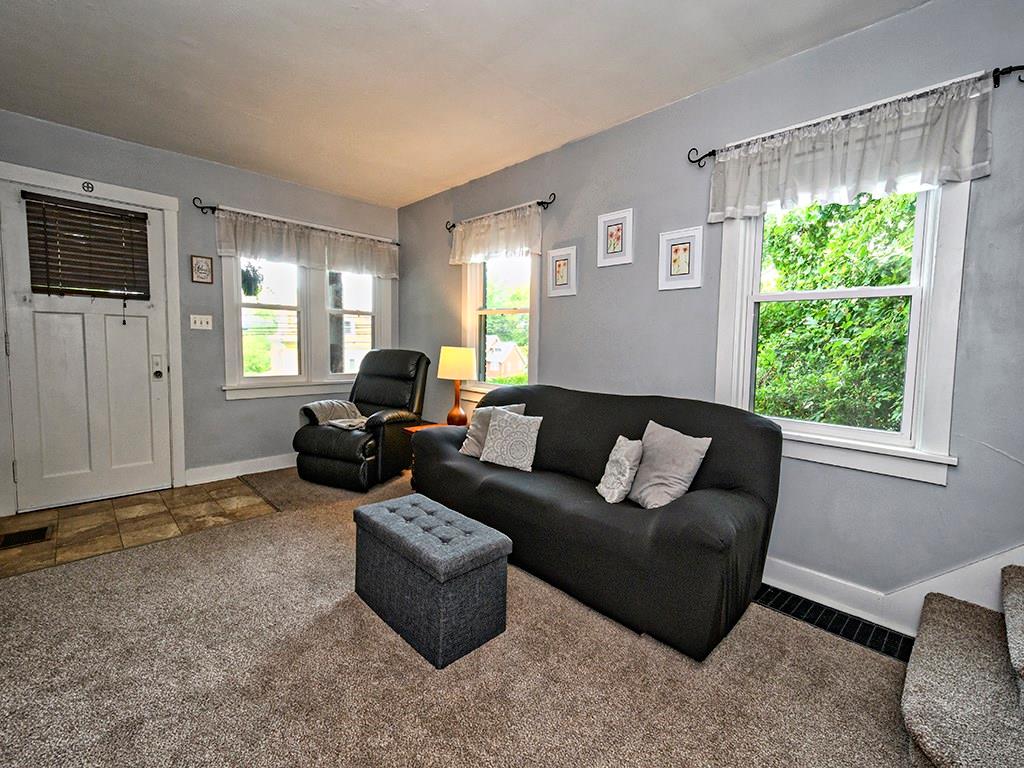 5230 Verona Road Verona, PA 15147 - Photo 8 of 25 Gallery Image 8
