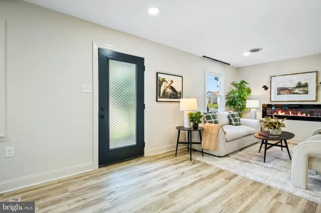 $399,990 | 178 Fulton Avenue, Charles Town, WV 25414