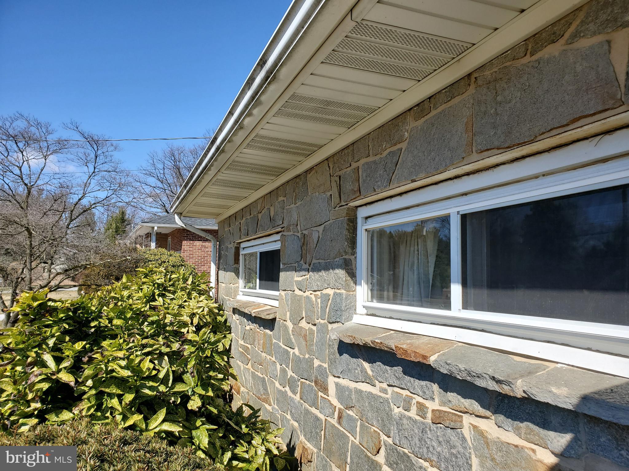 881 Locust Grove Road York, PA 17402 - Photo 22 of 28 Gallery Image 22