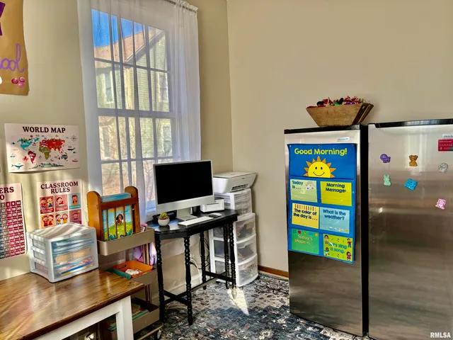 $169,900 | 305 East Frederick Street, Arenzville, IL 62611